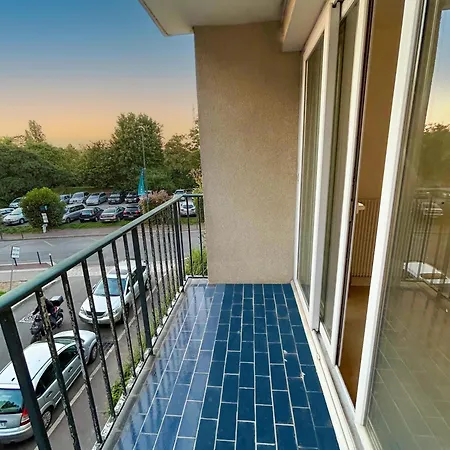 Apartment Balcon Lumineux Et Cuisine Equipee
